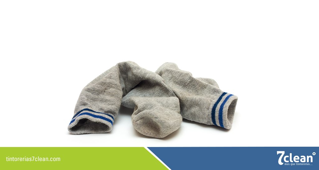 7_clean's tweet photo. Si hay ropa muy sucia, puedes dejarla remojando solamente en agua. Si añades jabón la suciedad se fija más #7clean https://t.co/G0G48kRrNY