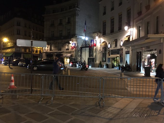 Voir l'image sur Twitter