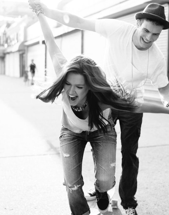 QuoteOfTessHP's tweet image. Estupido