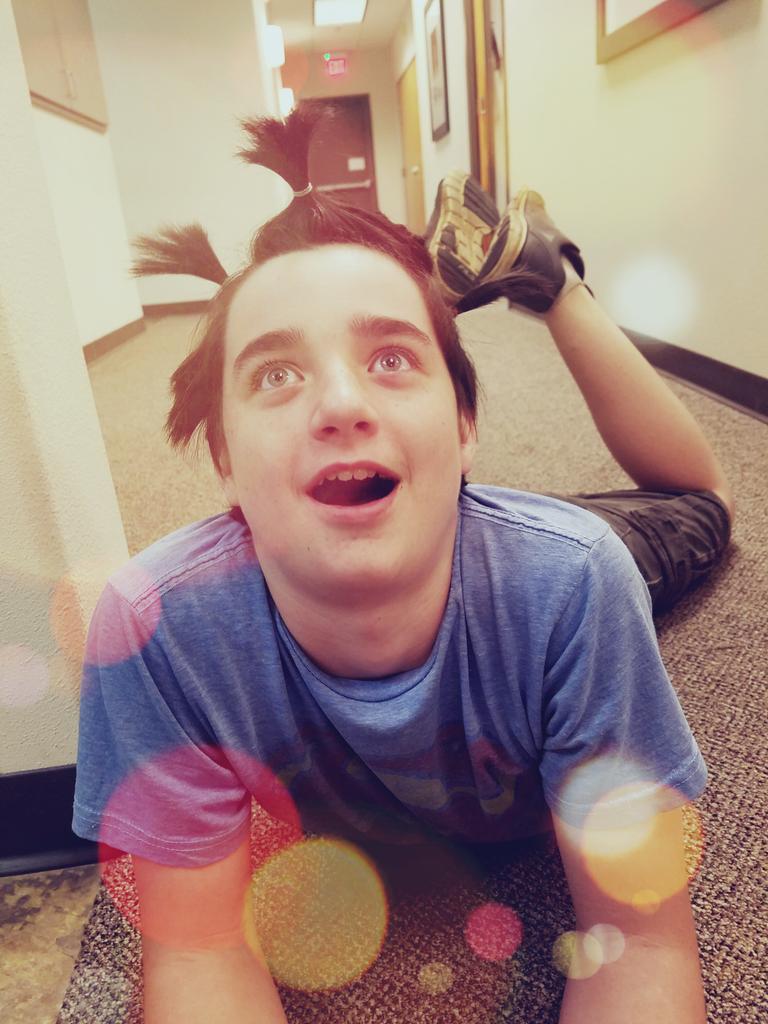 AmyLynnBarrPoll's tweet photo. Hairy Unicorn boy caught on film.  #raresighting @PollmanTimothy https://t.co/18mEKUkXus