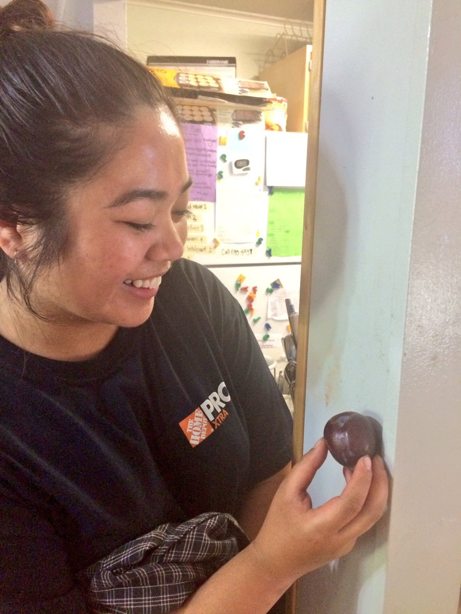 SSPChiloquin's tweet photo. CC Angelina making sure the posts in our kitchen are plum(b) 😉 #SSPfood #SSPconstruction #healthybodieshealthywalls https://t.co/xaM2WffMEU