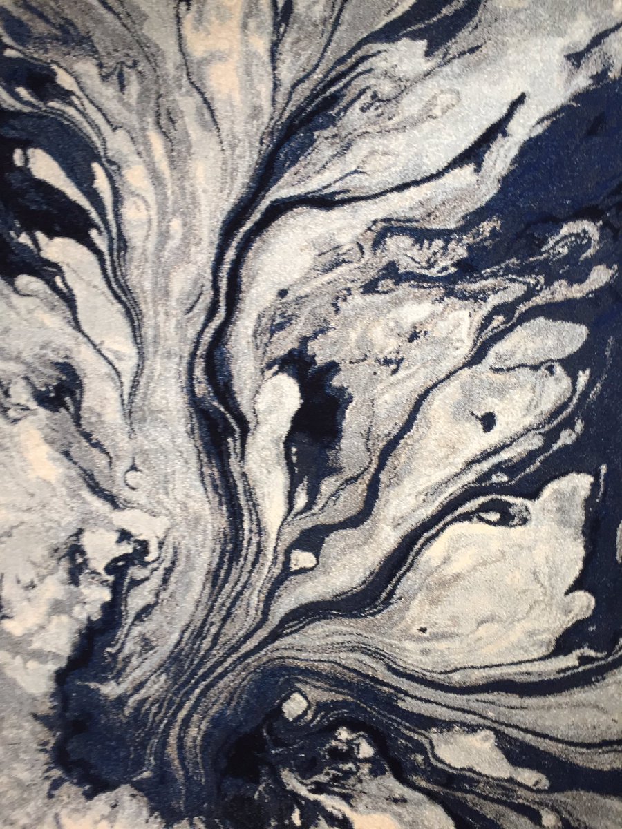 The new Illusions machine-woven rug line from <a href="/KasRugs/">KAS Rugs</a> at #AtlMkt offers a watercolor-like effect.