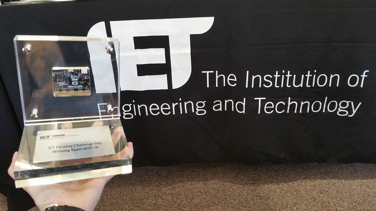STEM_Becky's tweet image. It's @IETFaraday Final Day at @bletchleypark @tnmoc and I am very excited! #codingthefuture #codingpastpresentfuture