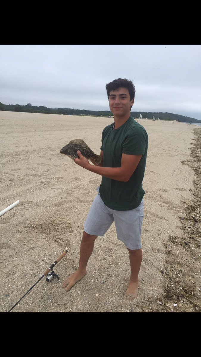 vinbarretta's tweet photo. Happy birthday to the little bro I never had @nickyw7 https://t.co/e0FEBIuowo