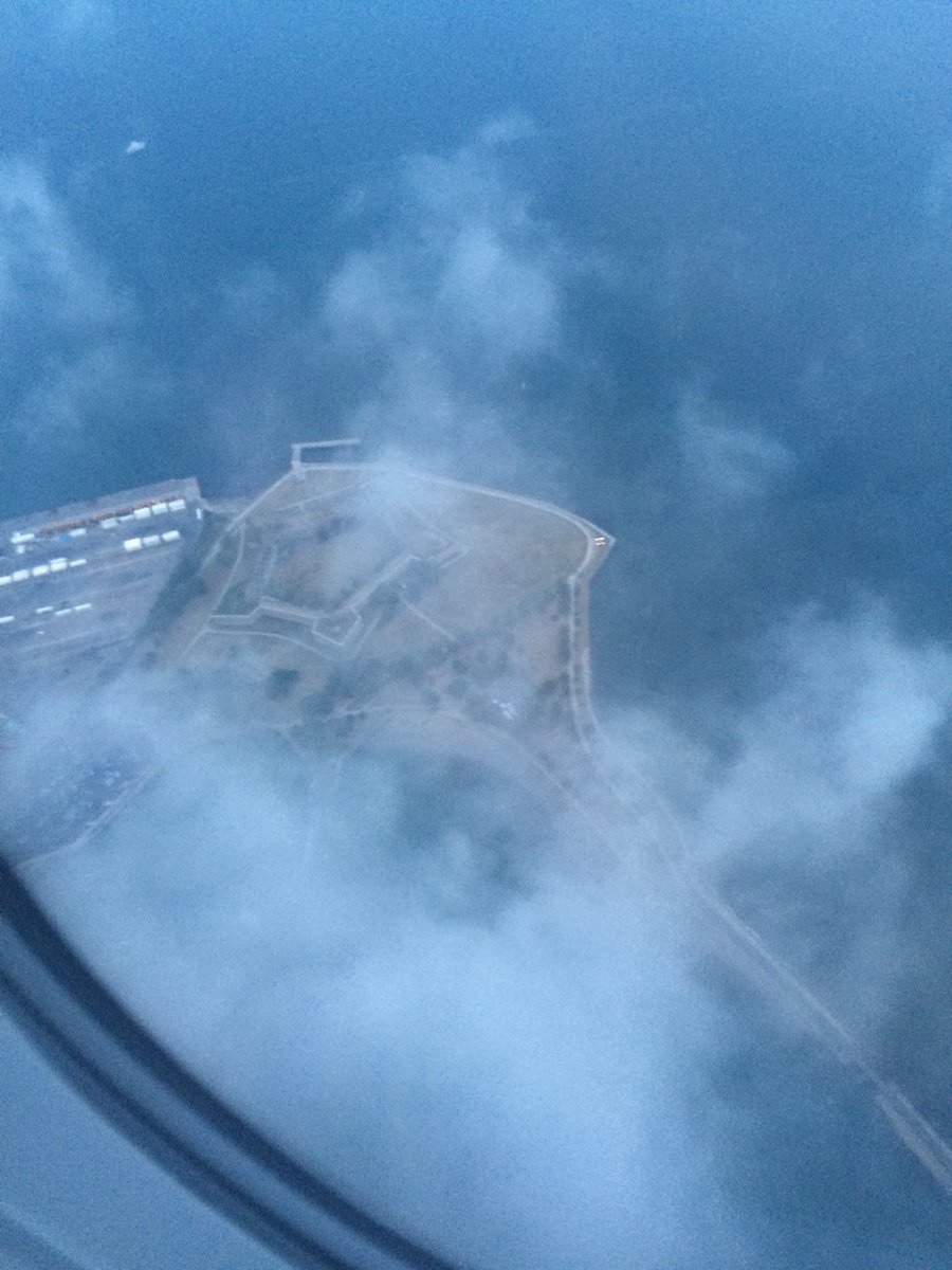 michbarsinai's tweet photo. Wheels up Boston. Thanks @IQSS for a great #dataverse2016 ! https://t.co/OuCqle7t4o