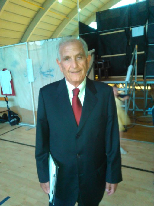 Voir l'image sur Twitter Voir l'image sur Twitter