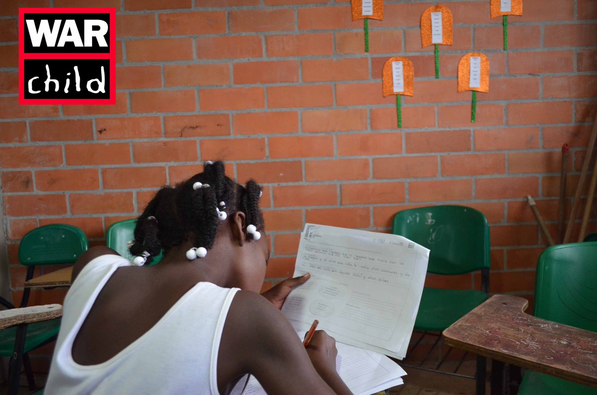 WarChildCol's tweet photo. La educación le permite a la niñez y a la juventud desarrollar todo su potencial y cumplir sus sueños https://t.co/IkZ0TaTdrh