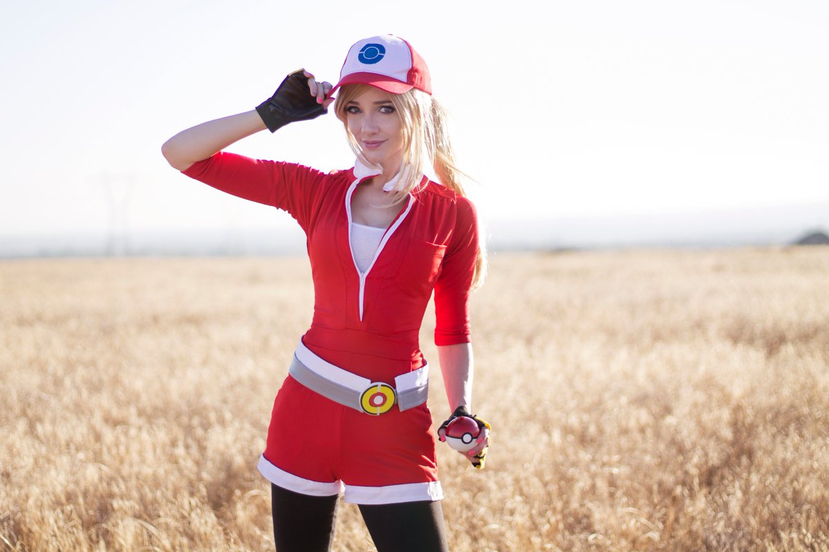 Lyz_B's tweet photo. Holding it down for the red team :)
#TeamValor #PokemonGO https://t.co/9lML6kER39