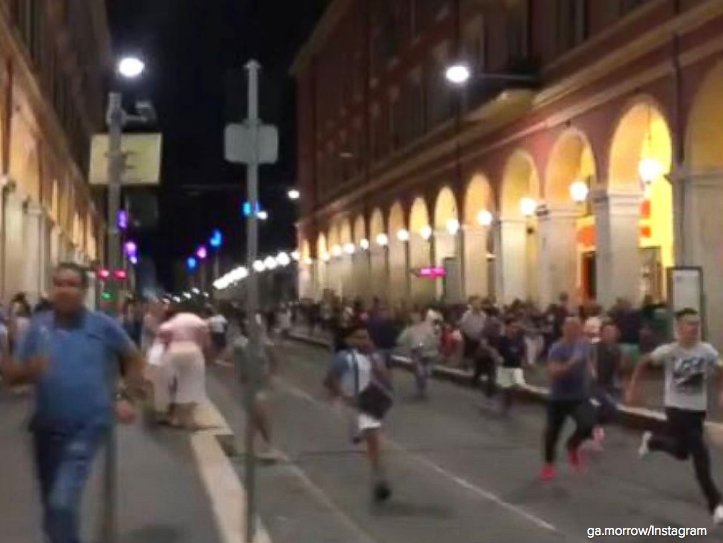 ABC's tweet photo. #PrayForNice has been tweeted 1.1 million times as tributes pour in from all over the world https://t.co/sSQMrYzMd6 https://t.co/ah2nK2H4Fi