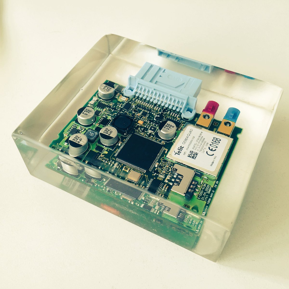 CarMedialab's tweet photo. #micro #flea #enclosed - #device for #telediagnostics #telematics #emobility and #connectedcar #tasks https://t.co/VTQgSBcTLa