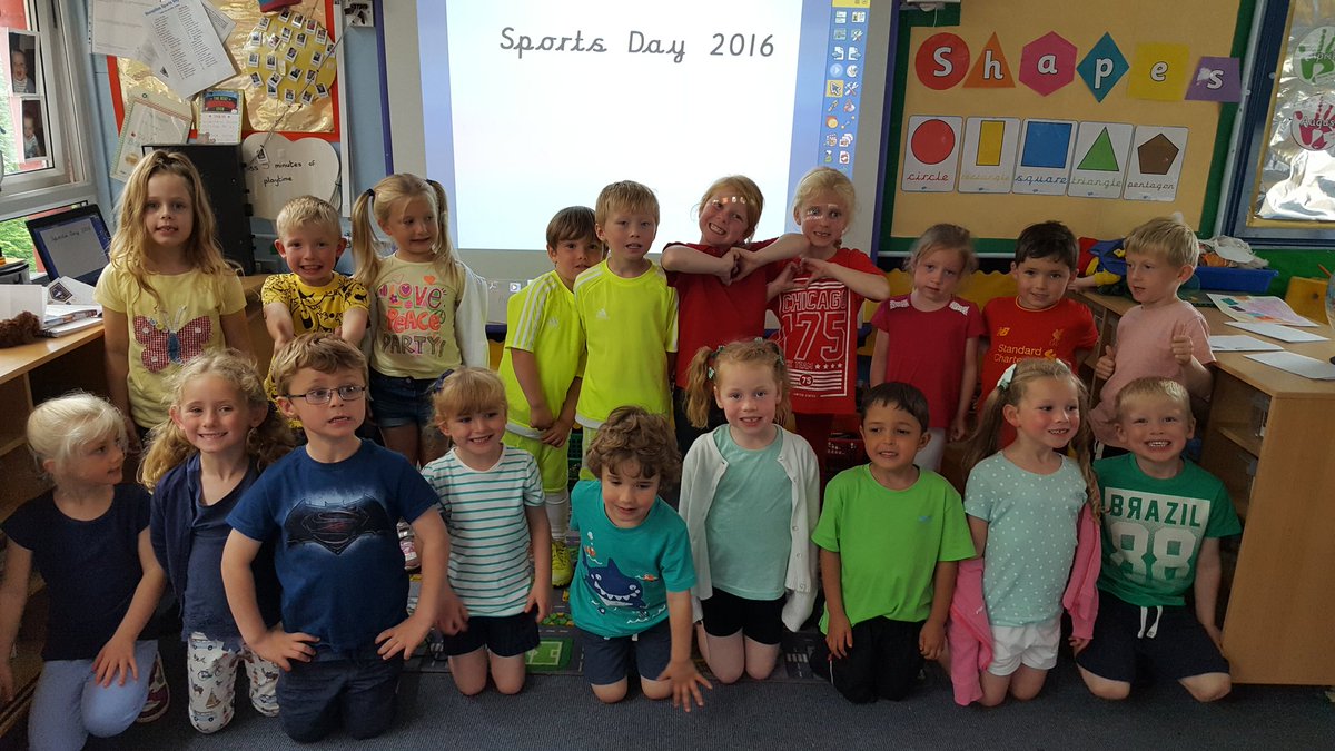 StAndrewsCoE's tweet photo. RT are ready for Sports Day! https://t.co/x6uK8ygnTw