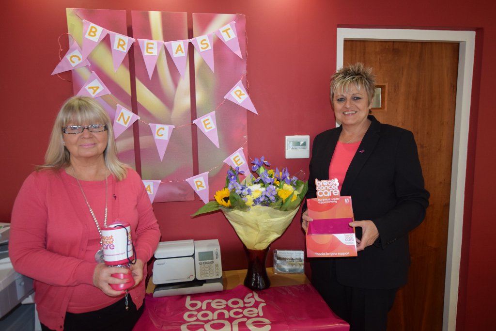 GascoigneHalman's tweet image. Here's our #WhaleyBridge Team looking fab in pink for 'WEAR IT PINK' Day! All donations go to @BCCare  #breastcancer