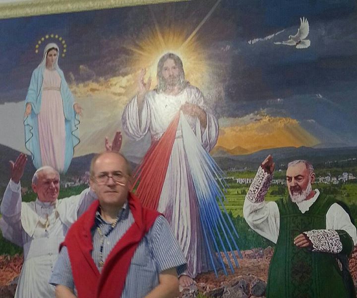 savutoweb's tweet image. La testimonianza di Paolo Barbarossa “Medjugorje: il Miracolo del Cuore”fa tappa a #Colosimi savutoweb.it/2016/07/15/la-…