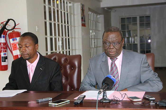 NehandaRadio's tweet photo. Full Text: Tsvangirai statement on his health, VPs and way forward - https://t.co/6ddxKRGRpA https://t.co/1wFfxkHbNC