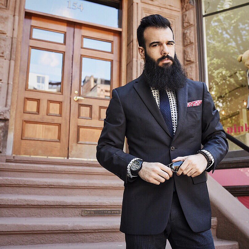 Read the story from TNG about <a href="/2TAStyle/">2nd Time Around</a> and amazing designer deals ✌🏼️ #mensfashion #Boston bit.ly/29A4hbg