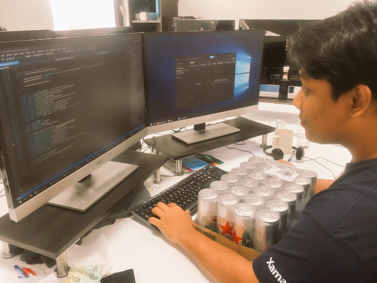 aixasz's tweet image. Beers driven development! #BDD #DevRock