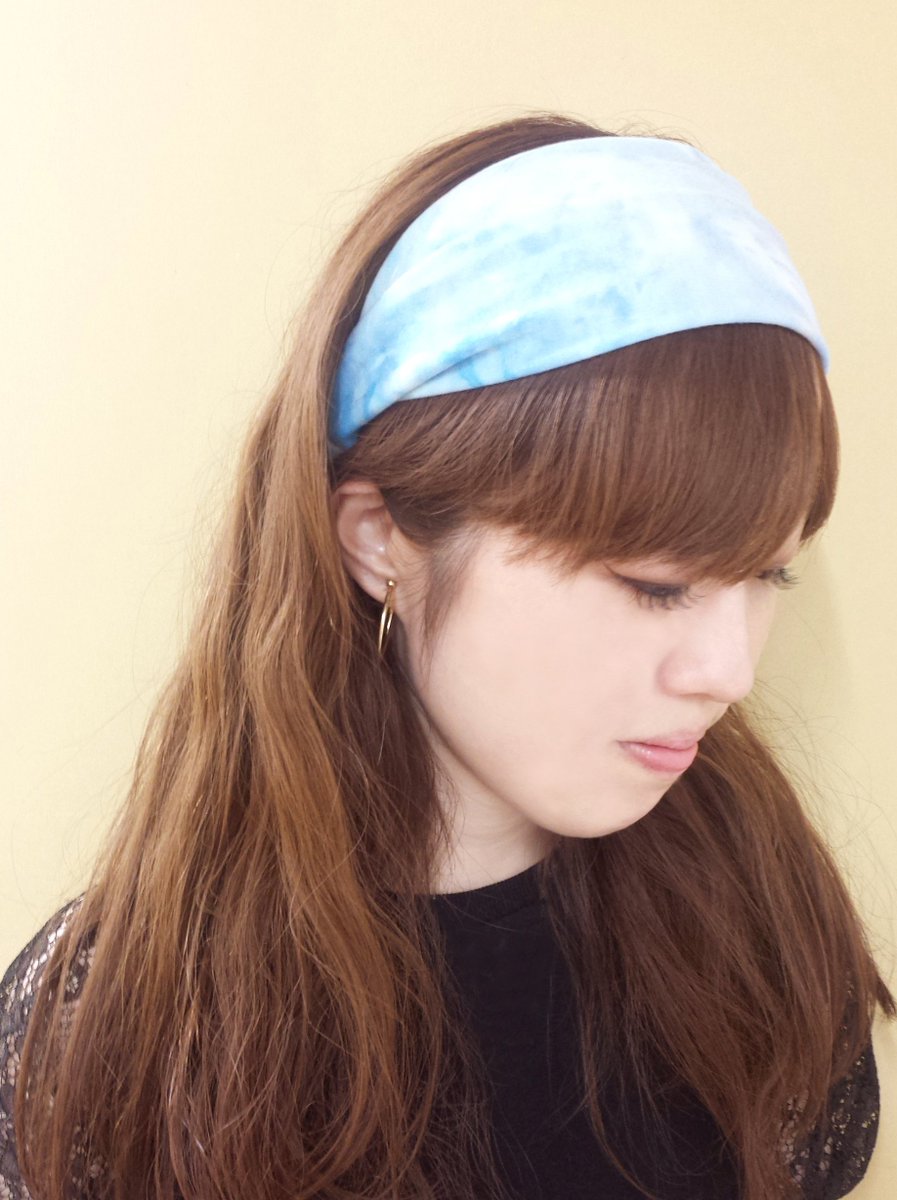 3coinsスリーコインズ 公式 Na Twitterze New 今週もeアクセサリー ソックスが入荷しています 各 300 税 夏らしいカチュームやイヤリング フェスにオススメなバンダナ柄 幾何学柄ソックスがかわいい 3coins T Co 2cu03a7n25