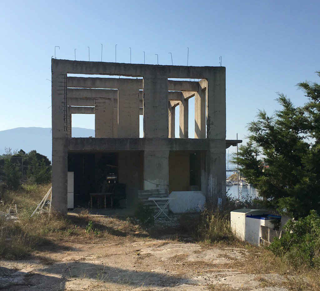 McCoyWynne's tweet photo. Failed Photo Project No 36: "Unfinished Concrete Houses of Greece" #concredystopia #brutilism https://t.co/pssrMgj2If