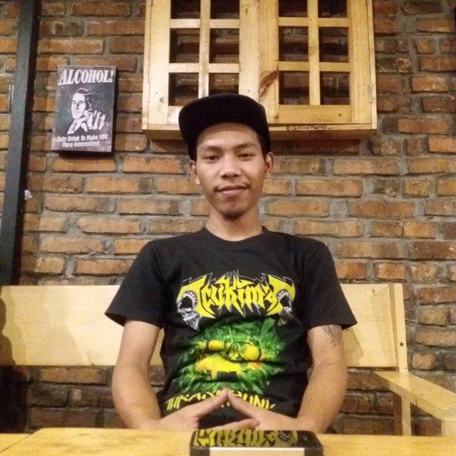 I am streaming on #BIGOLIVE > Istirahat sejenak. Join now! live.bigo.tv/2110874188_182…