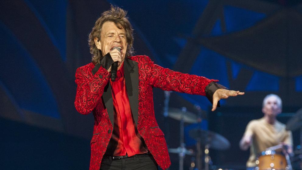 LaVanguardia's tweet photo. Mick Jagger será padre por octava vez a los 72 años https://t.co/fZOjxFf4gd https://t.co/ZmEhdy0IX6