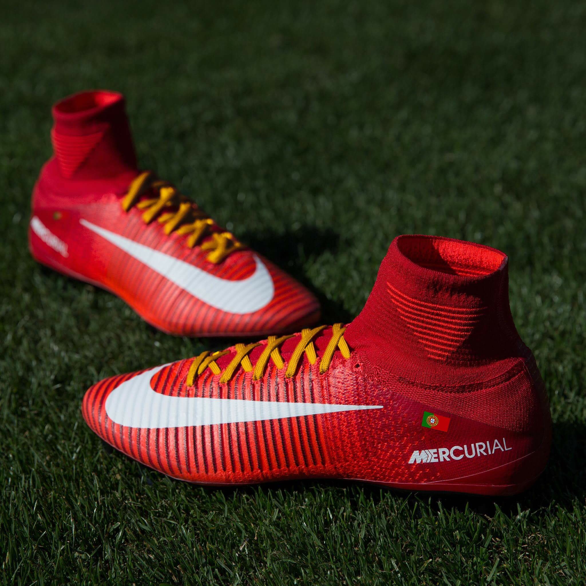 ronaldo portugal cleats