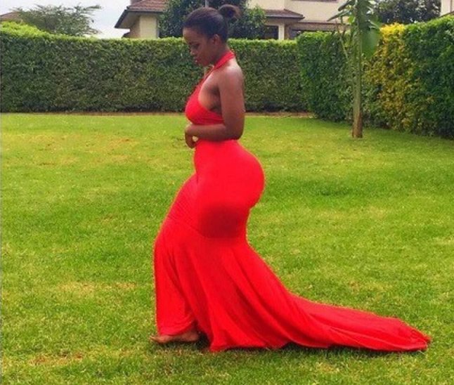 sosexyplus's tweet photo. #bigbut #sexy #fashion #curve #lover #nigeria #naijawomen #naijagirls #red #friday #naijamen https://t.co/wvNdnU7snI https://t.co/KjU9aQrr9x