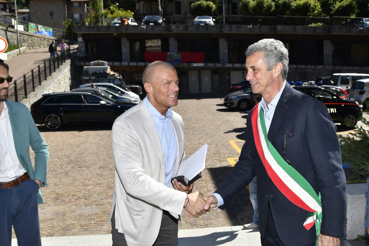 Regione Lombardia tweet media