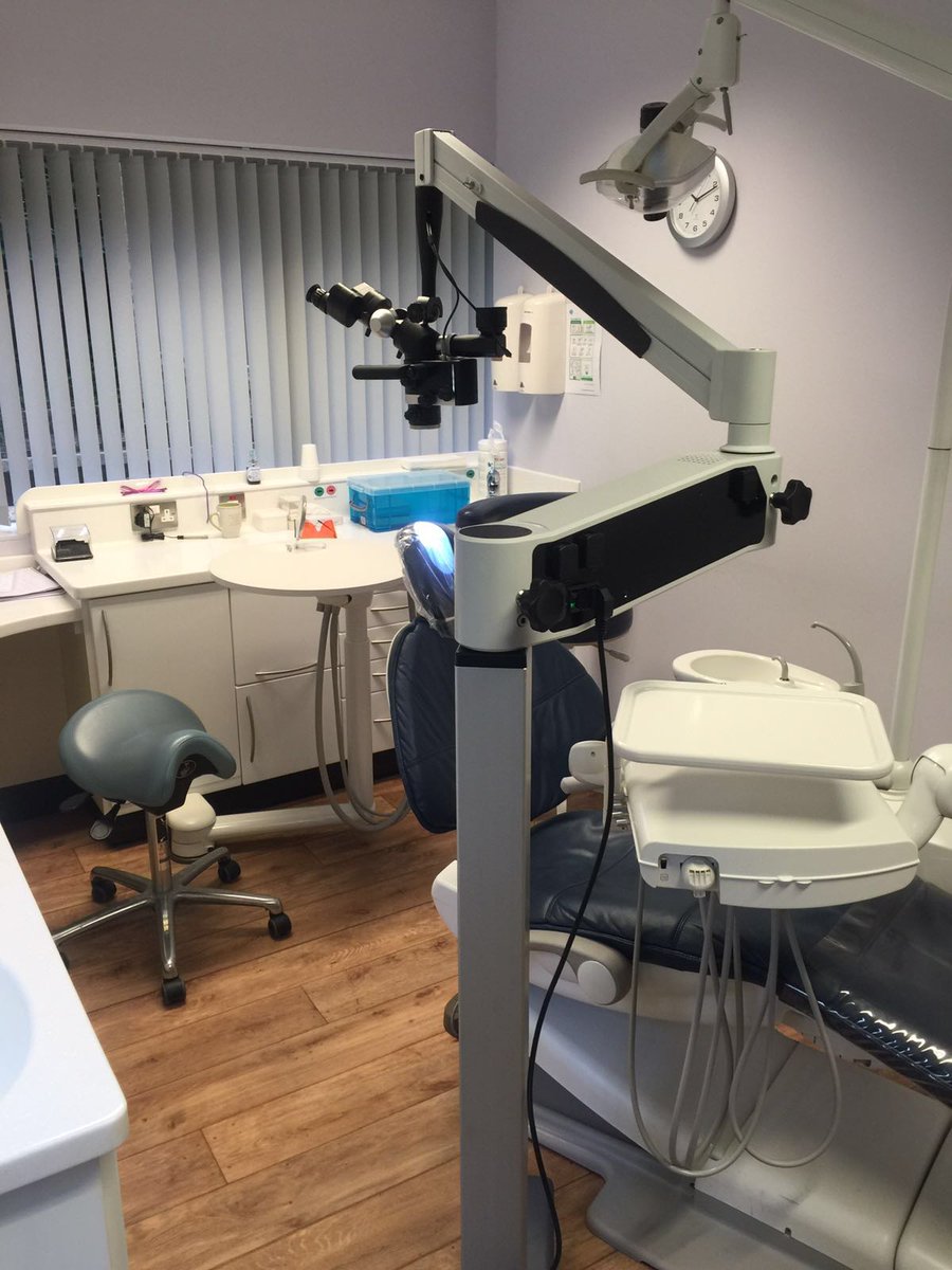 CjOptik's tweet photo. Another happy #dentist and another happy customer with our incredible #FLEXION #microscope for #DentalCare https://t.co/gJ4ncNcLWv