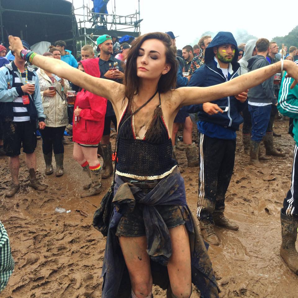 #festivalgirl #girlgoneferal #vogue <a href="/BritishVogue/">British Vogue</a> <a href="/Tinthepark/">T in the Park</a>