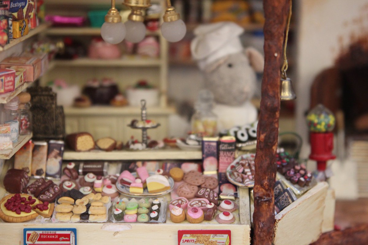 Wist je dat in de Centrale OBA het <a href="/Muizenhuis/">Het Muizenhuis</a> van Karina Schaapman staat? Kom eens langs: bit.ly/1NwZdwM