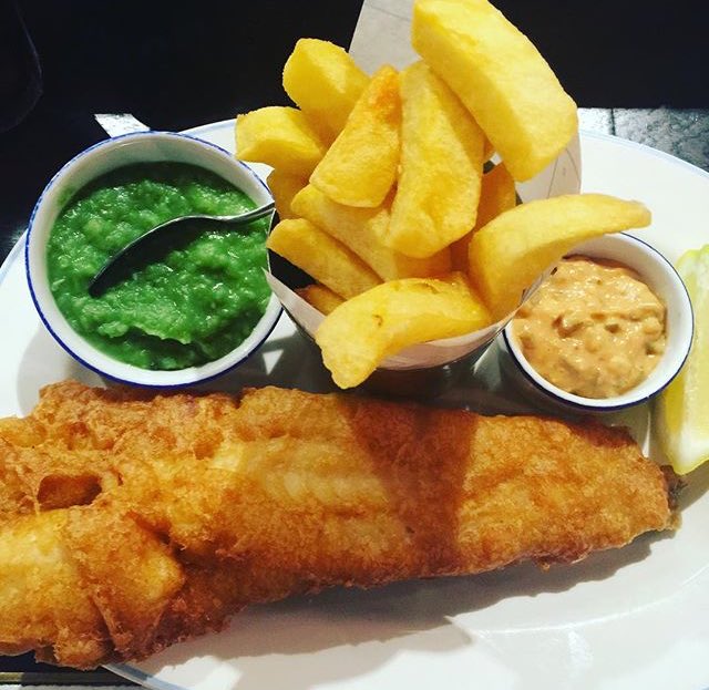 We open in an hour.... #FishFriday #Islington