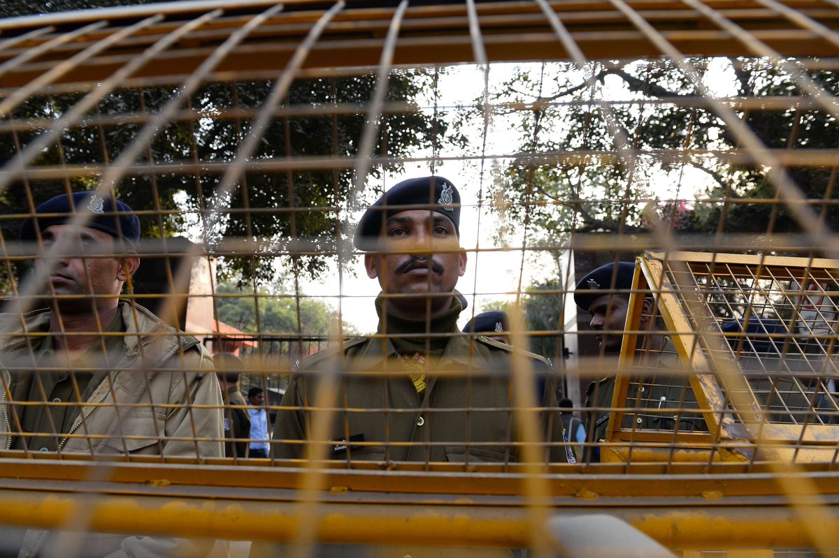 timesofindia's tweet photo. How @MumbaiPolice nabbed a pervert – in 3 hours flat https://t.co/XiuBXizvOY
(Representative image) https://t.co/EMYaca0fLP