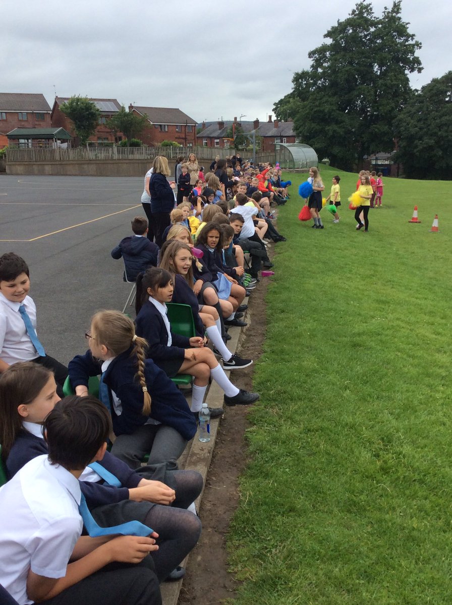 tps_pri's tweet photo. The whole school is out for #LegendsvsAllStars ⚽️💙 https://t.co/ON9ztOxGBQ