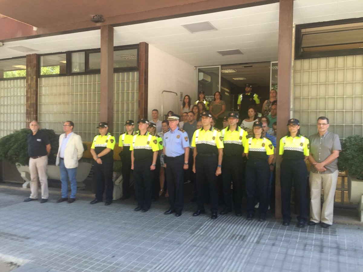 GUBBarcelona's tweet photo. La @barcelona_GUB amb la @VilledeNice, el poble francès i les víctimes del terrorisme. #Rebutgem #barbàrie #Nice https://t.co/8mBVUxYJOc