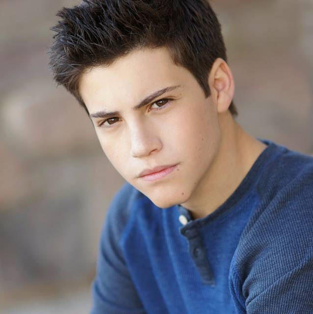 EXCLUSIVE: Meet Your New Obsession, Lofton Shaw celebmix.com/exclusive-meet…