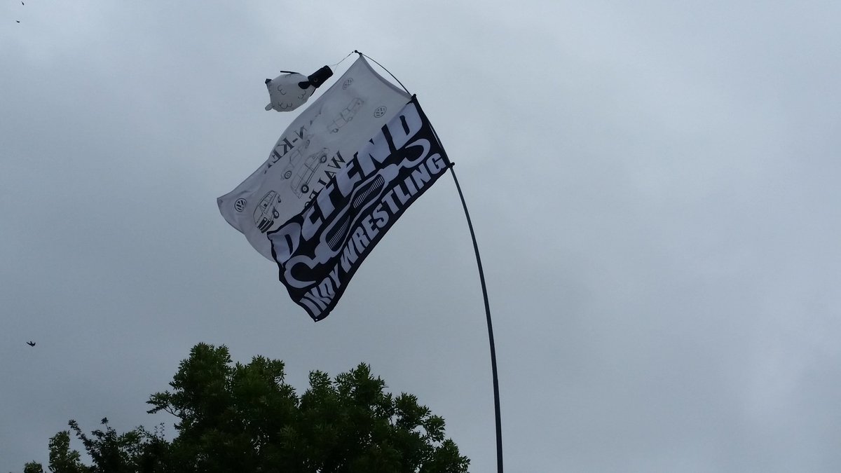 simonpayne12's tweet photo. Can't make @ATTACKWrestling this weekend, but still flying the flag at #datc2016 https://t.co/W8jW3Sw2F3