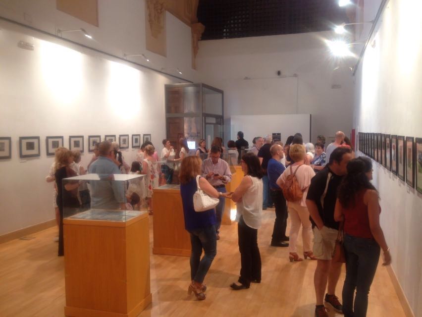 Cuenca20A's tweet photo. En estos momentos se está inaugurando la exposición 'Cuenca es grabado' un proyecto del #Cuenca20A https://t.co/FGcDgMaVgz
