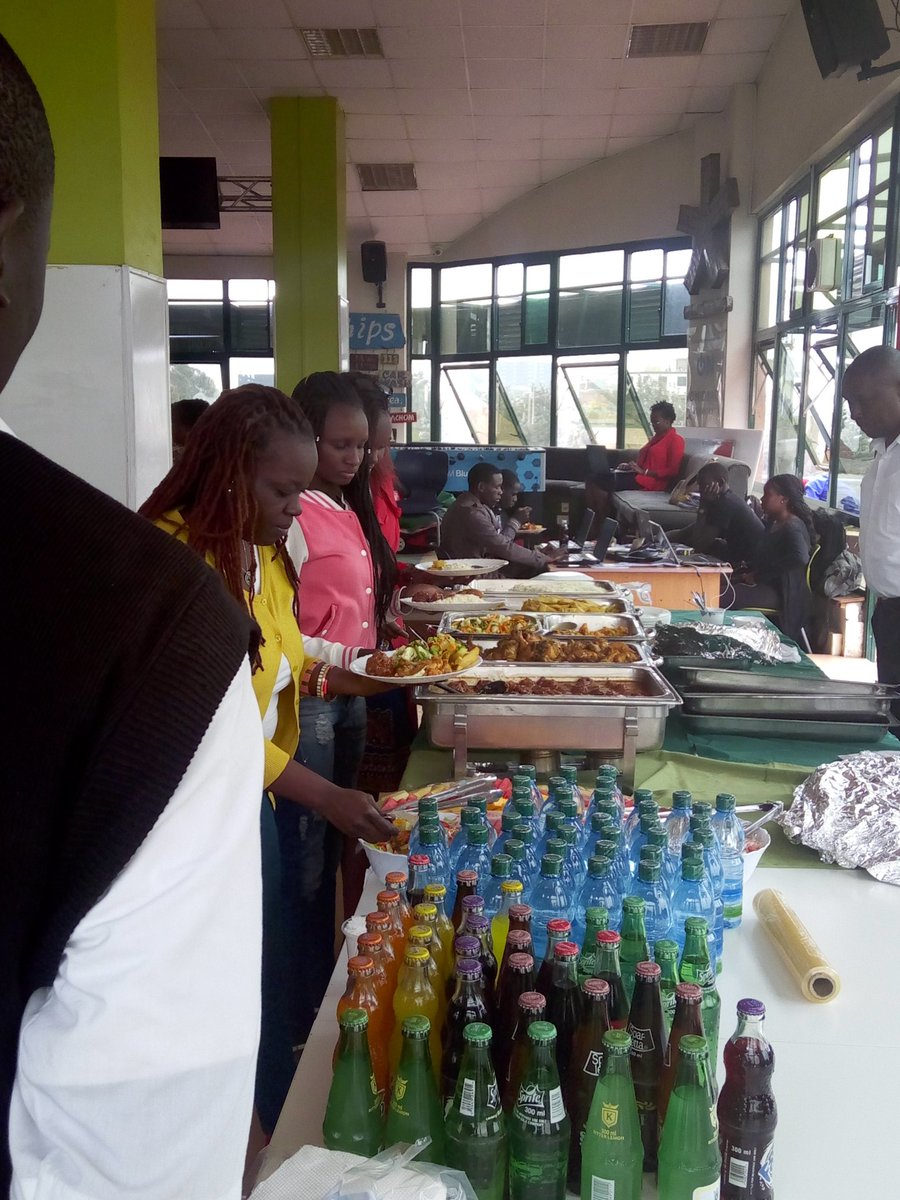 mboyaberry's tweet image. lunch time for guys @akirachix @iHub @SawoFilush @statelessSH #codefest2016
