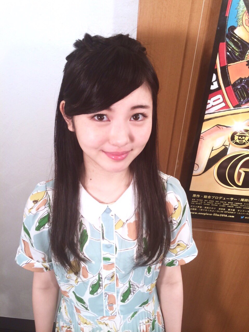 浜辺美波 画像 情報 非公式 En Twitter 公式line届きましたね 明日の7月16日 土 の夜9時から ワンピース ハートオブゴールド が放送されます 美波ちゃんは オルガというキャラクターに声を当てています ぜひご覧下さい 浜辺美波 ワンピース 浜辺美波 画像 情報 非公式 En Twitter 公式line届きましたね 明日の7月16日 土 の夜9時から ワンピース ハートオブゴールド が放送されます 美波ちゃんは オルガというキャラクターに声を当てています ぜひご覧下さい 浜辺美波 ワンピース