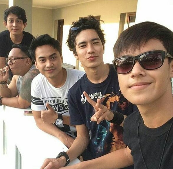 Yg kece kece.. <a href="/UpTweetAJ/">Donni</a> <a href="/AjlBogor/">AJL bogor</a> @AJ_Pict @AJ_RCTI  #AnakJalananEps489dan490