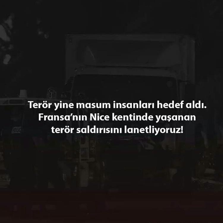 Bu acıyı biliyoruz, biz bu acıyı tanıyoruz.
Terörün nerede yapıldığının önemi yok, her türlüsüne lanet olsun #Fransa