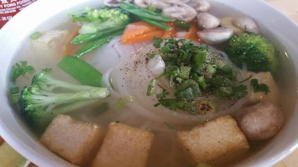 Its #phofriday !! Try some amazing #pho for dinner! #bham #foodies #unite #thetakeout has your needs handled!!