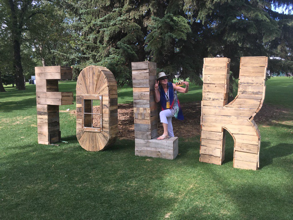 JoonBarrie's tweet photo. @calgaryfolkfest #Newner @ckuaradio the stage is set for a good time! @TD_Canada #MusicMatters https://t.co/O3DwFp9Qjx