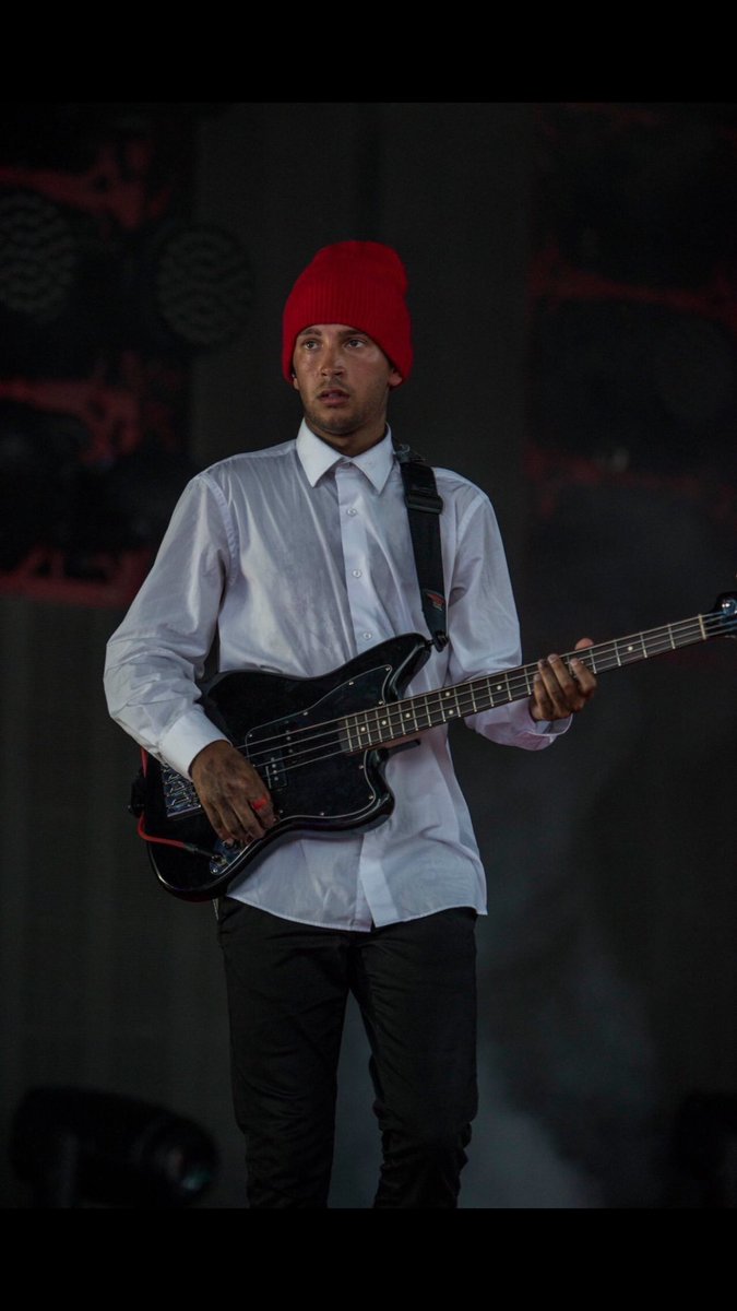 cloiejones's tweet photo. another Ty Joseph appreciation post. #oopes @tylerrjoseph https://t.co/mozUiT8NTH