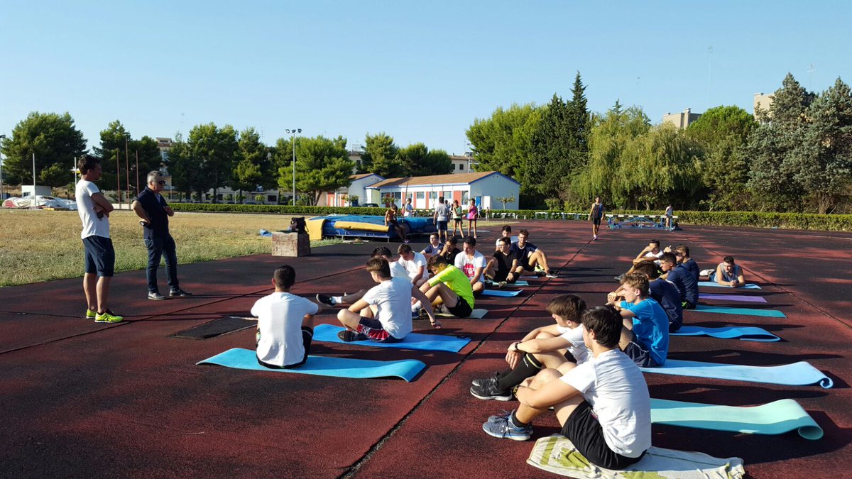aiataranto's tweet photo. Gli arbitri in forza all'OTS hanno iniziato la preparazione atletica per la s s. 2016/17 @AIA_it https://t.co/SHs5I9hlLD