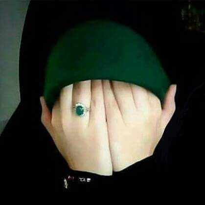 المايعرف العيب فشله تكله عيب
الكلمه مربوطه ابحلك خيالهه
الوجهه يعرك وكت المعاتب اصيل
هذا يملك طيبه محد شالهه