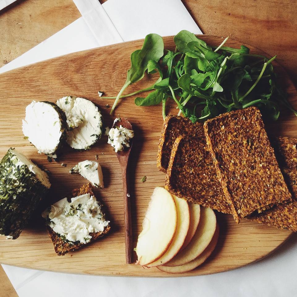 TheCeliacScene's tweet photo. @OkanaganRawsome Keeps Summer Snacking Simple! https://t.co/hn6zM5OSFr #glutenfree #raw #vegan #organic #spouted #BC https://t.co/jdg1oHwUvp