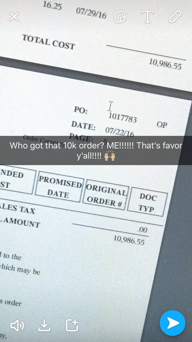 christywireless's tweet photo. that favor life though!!!! #thankyoujesus https://t.co/afRZqrohxg