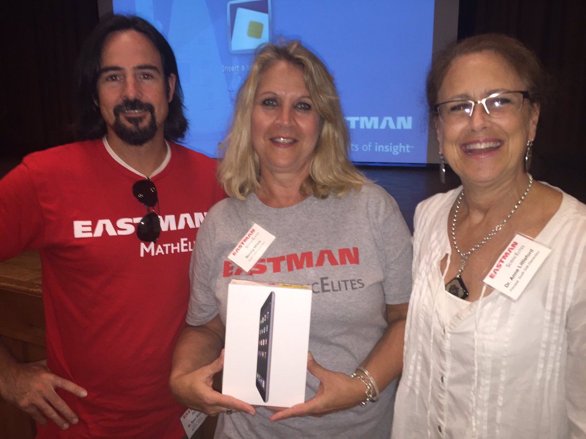 jcityTNschools's tweet photo. Proud of Nancy Miles fr South Side-Winner of iPad for best lesson plan at #MathElites! @milesnawmiles #ExpectTheBest https://t.co/HZKC62gDoF