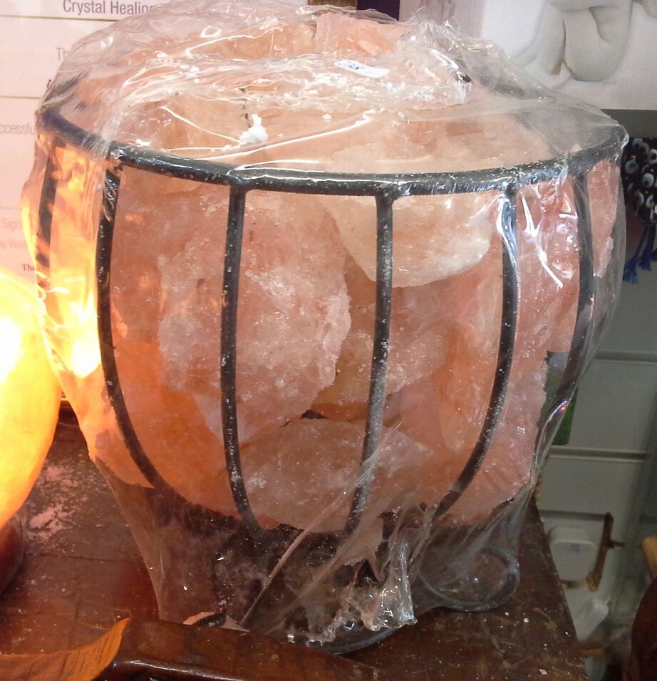 Judeacus's tweet photo. Great shop for spiritual shopping https://t.co/9zzboQjUBK Salt lamps are wonderful https://t.co/XzBT4Hscia